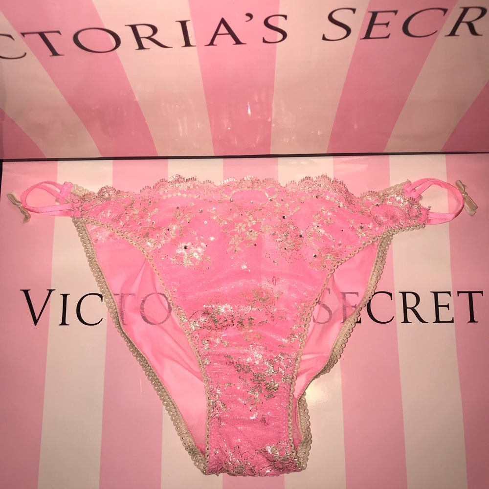 Victoria's Secret Shimmery lace bikini Panty - Picture 2 of 8